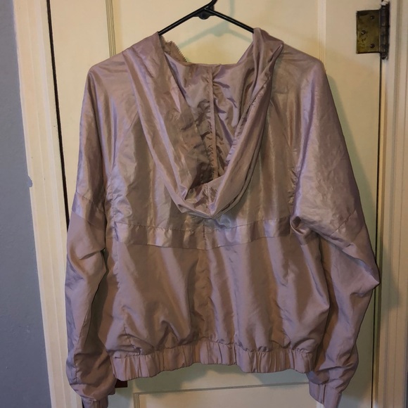 Forever 21 windbreaker jacket - Picture 2 of 2